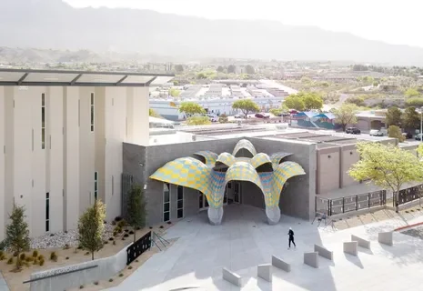 多业态创意门头设计：避开落地难的实用攻略