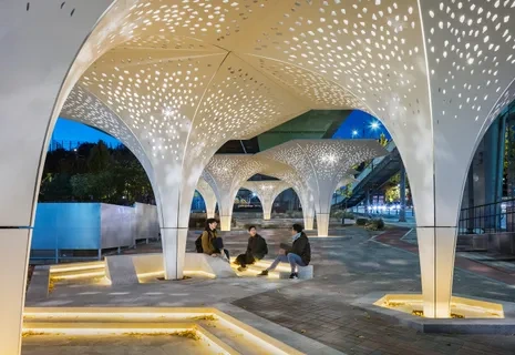 异形廊架厂家怎么选？3 步避坑指南 + 实景落地方案