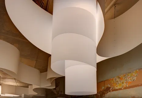 集成吊顶和扣板吊顶的区别？4大维度对比（附选型建议）