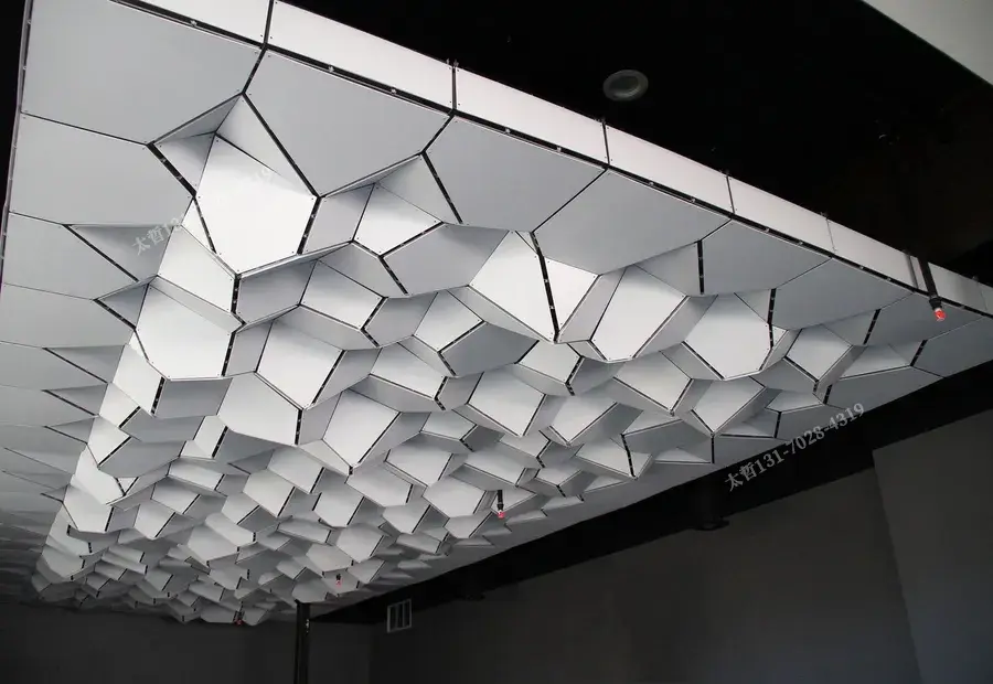 装修吊顶材料选不对 装修吊顶材料选不对