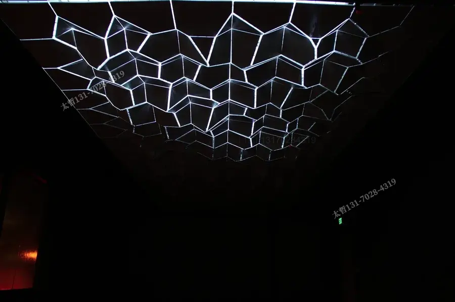 吊顶款式选不对？3个场景+适配方案