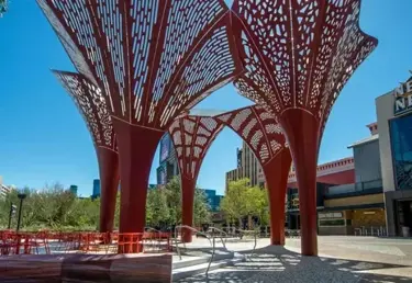 轻型钢结构工程落地难？核心痛点与实用解决方案