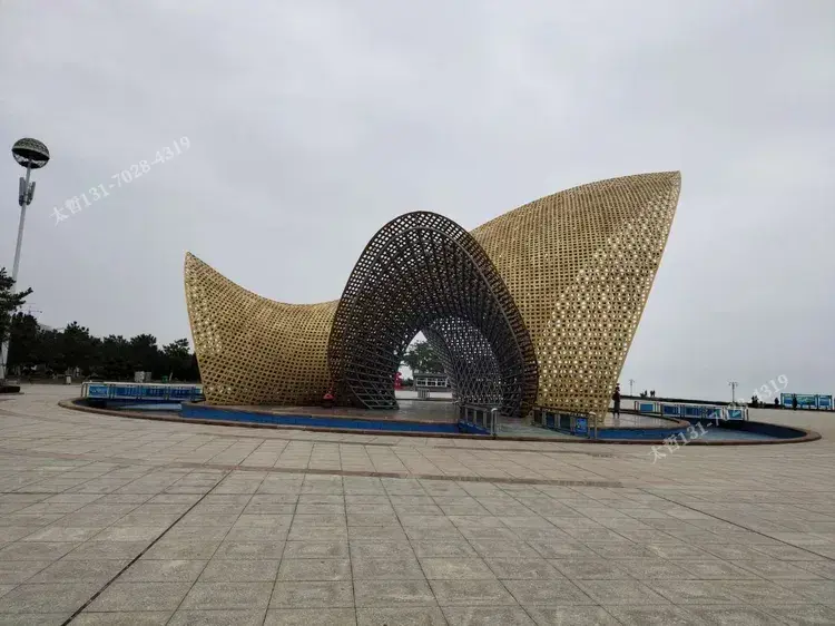 复杂造型建筑