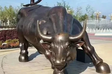 铸铜工艺工程实践：从熔铸成型到价值转化