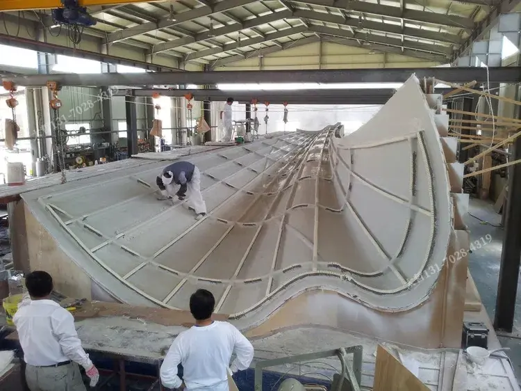 曲面建筑表皮施工过程