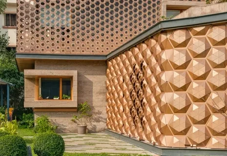 厂房建筑外立面设计：兼顾实用与美观，避免单调耐用性差