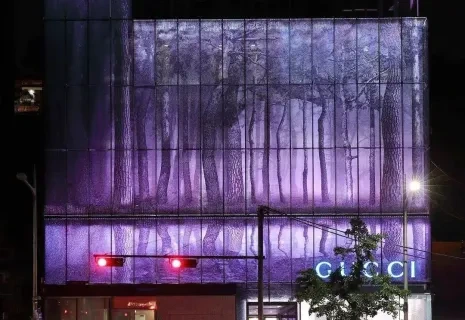 建筑外立面玻璃怎么选？解决反光、漏水、易炸裂问题